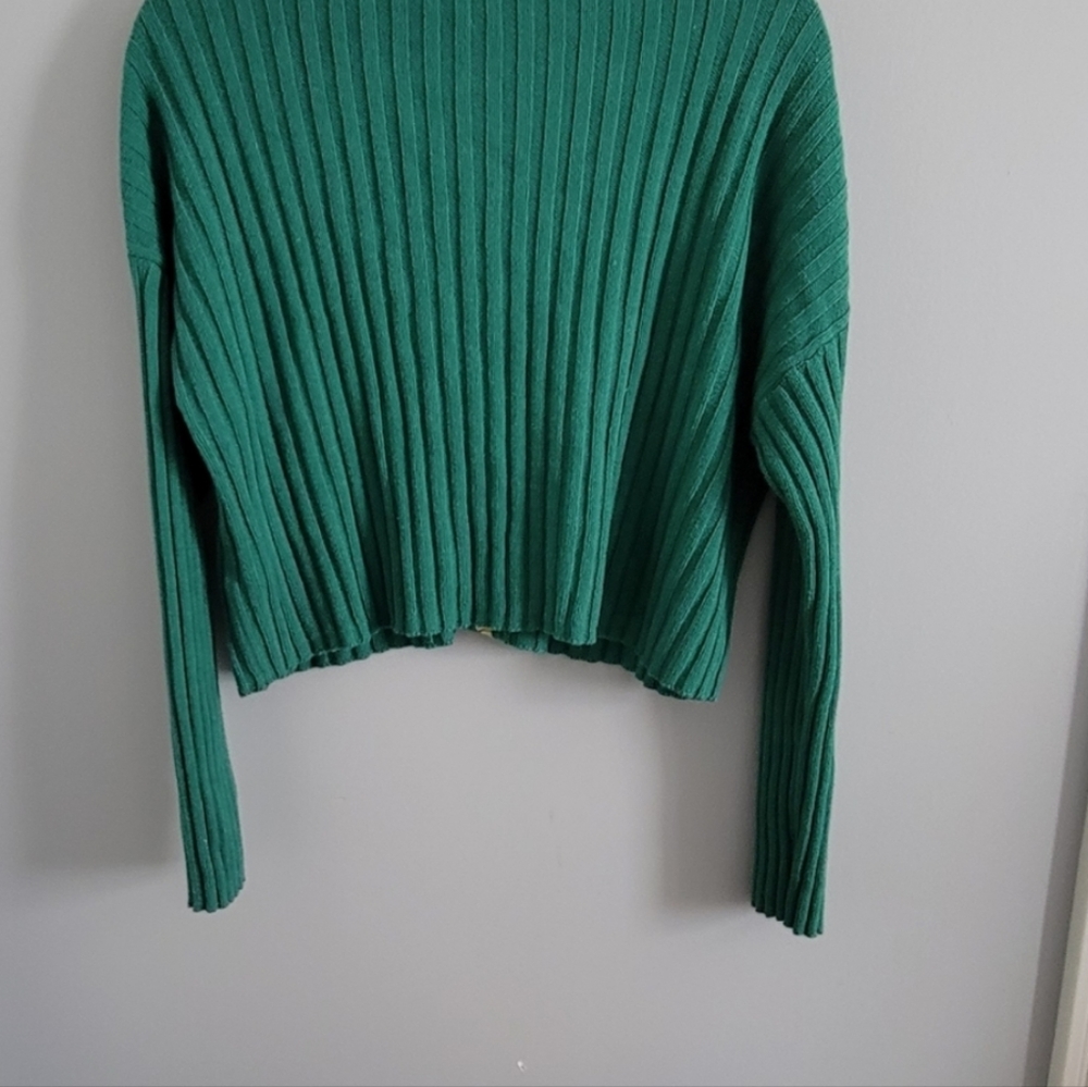 American Eagle AE Women’s Cropped Button Cardigan Size XS Ribbed Preppy - Picture 2 of 3